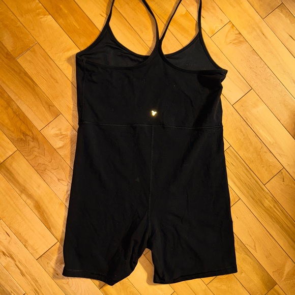XL Old Navy Powerchill  Romper - Picture 4 of 4